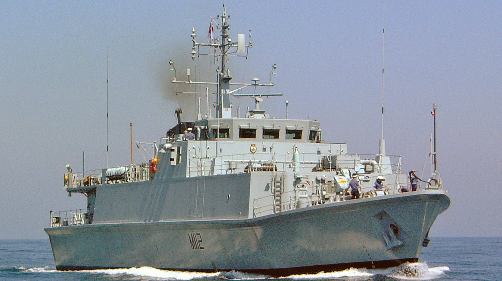 HMS Shoreham.jpg